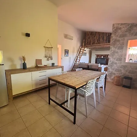 2 Chambres, Mezzanine Et Piscine * פורטו-וישיו